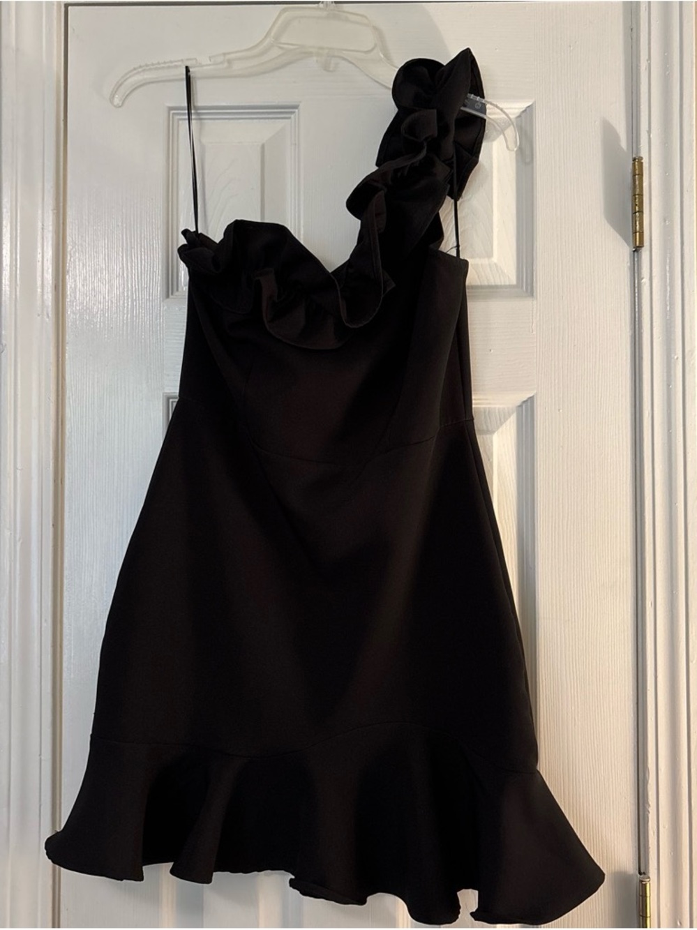 TCEC Black One-Shoulder Ruffle Mini Dress